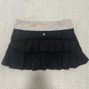Lululemon skirt